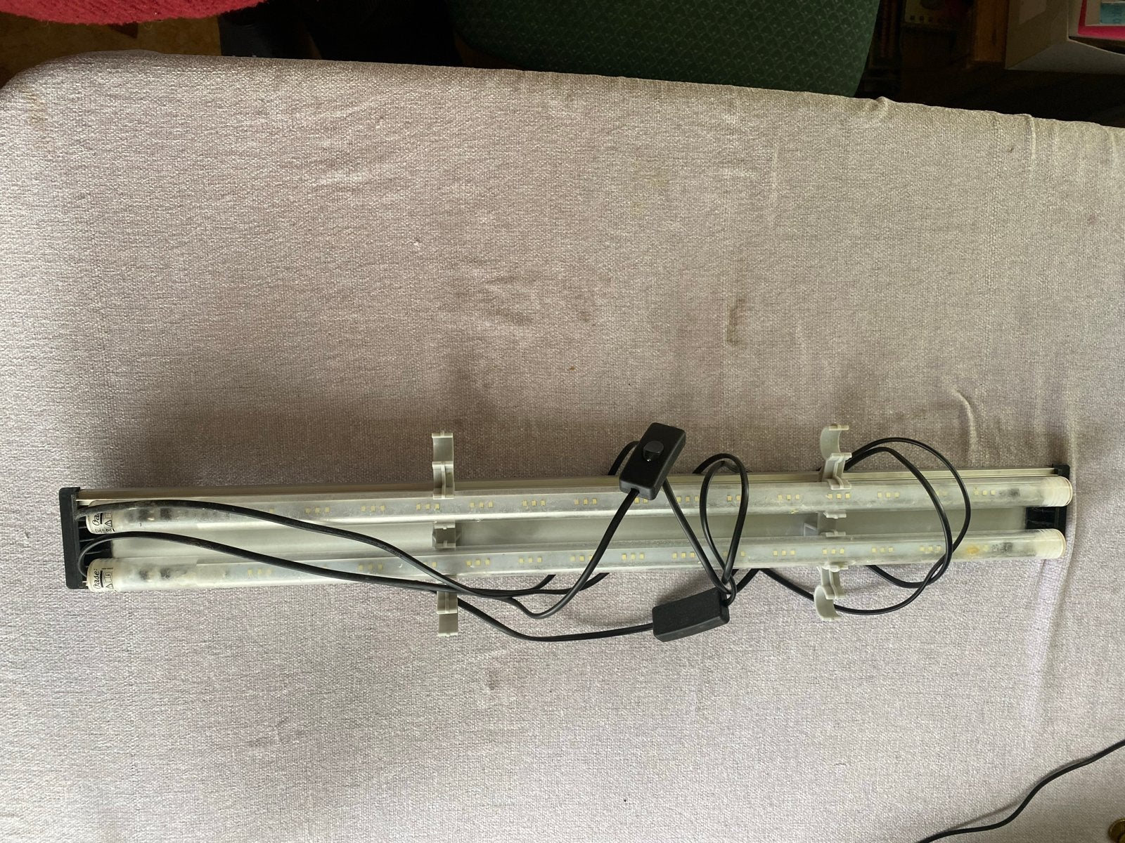 Aquariumverlichting 74 cm, Dieren en Toebehoren, Ophalen of Verzenden, Gebruikt, Verlichting of Verwarming