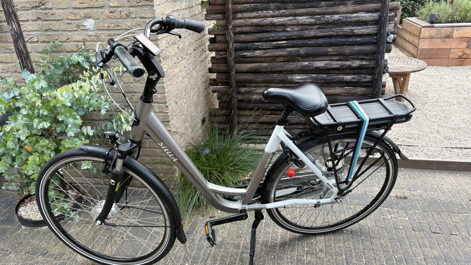 Stella Livorno Damesfiets elektrisch 28 inch, Nieuw, 51 tot 55 cm, 50 km per accu of meer, Ophalen