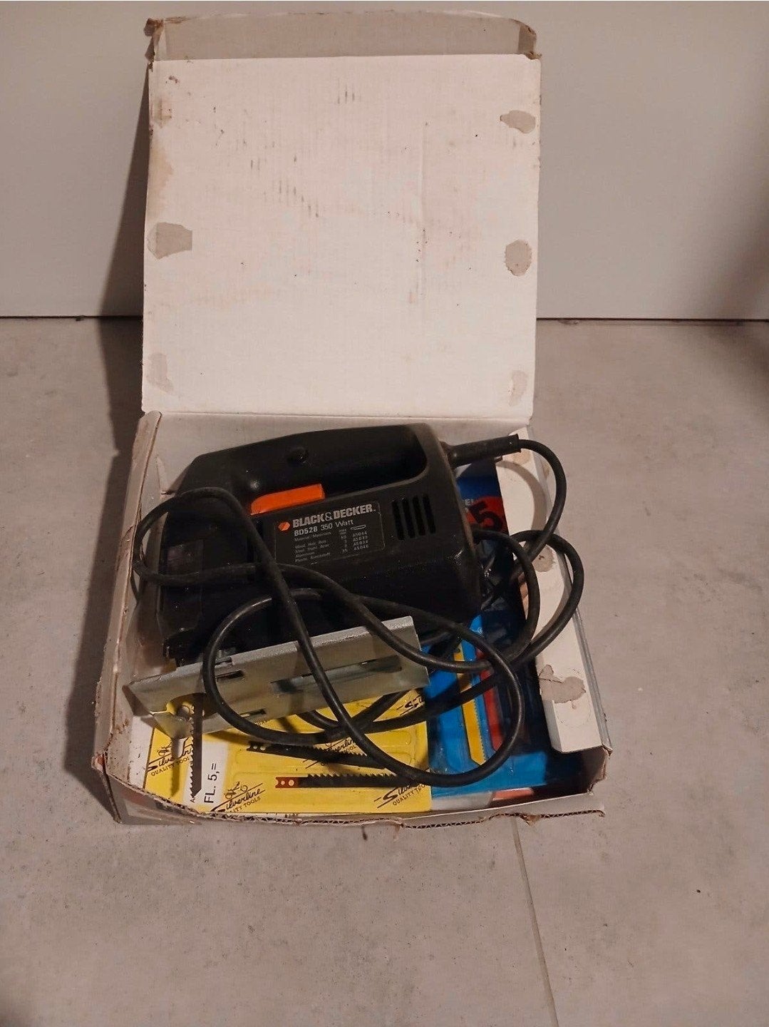 Black en decker decoupeerzaag met extra zaadjes prijs €10, Gebruikt, Decoupeerzaag, Ophalen of Verzenden, 30 tot 70 mm