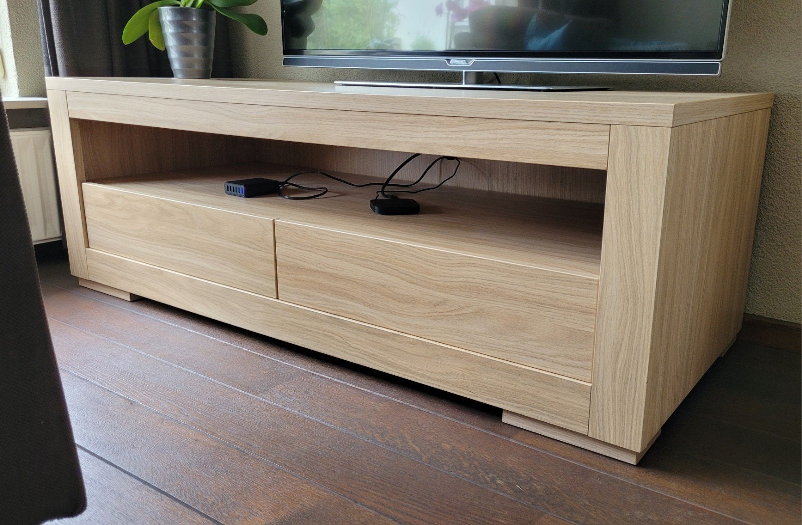 Houten TV-meubel in lichte eiken kleur, Ophalen, Gebruikt, 100 tot 150 cm, Eikenhout