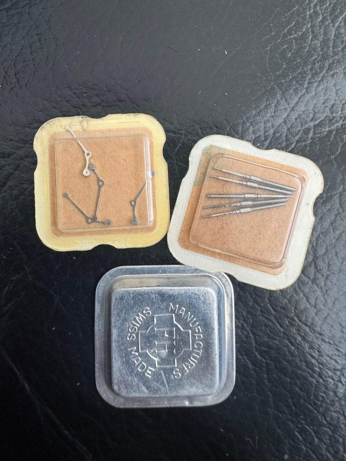 Omega horloge onderdelen - wijzers en opwindstiften, Overige materialen, Polshorloge, Ophalen of Verzenden, Omega