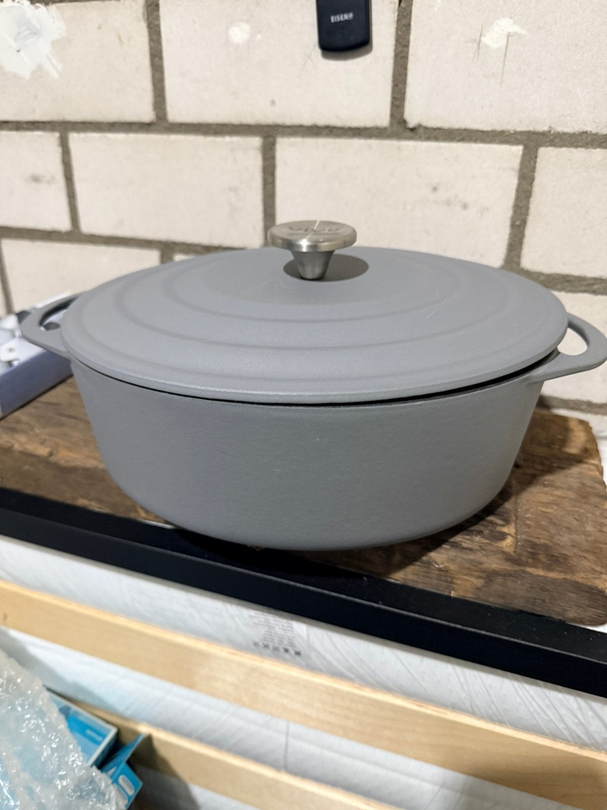 Vivo braadpan nog nieuw is plastic, Ophalen of Verzenden, Nieuw, Gietijzer