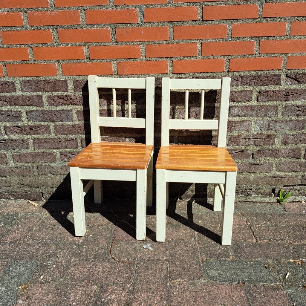 2 Houten kinderstoeltjes, Ophalen, Gebruikt, Stoel(en)