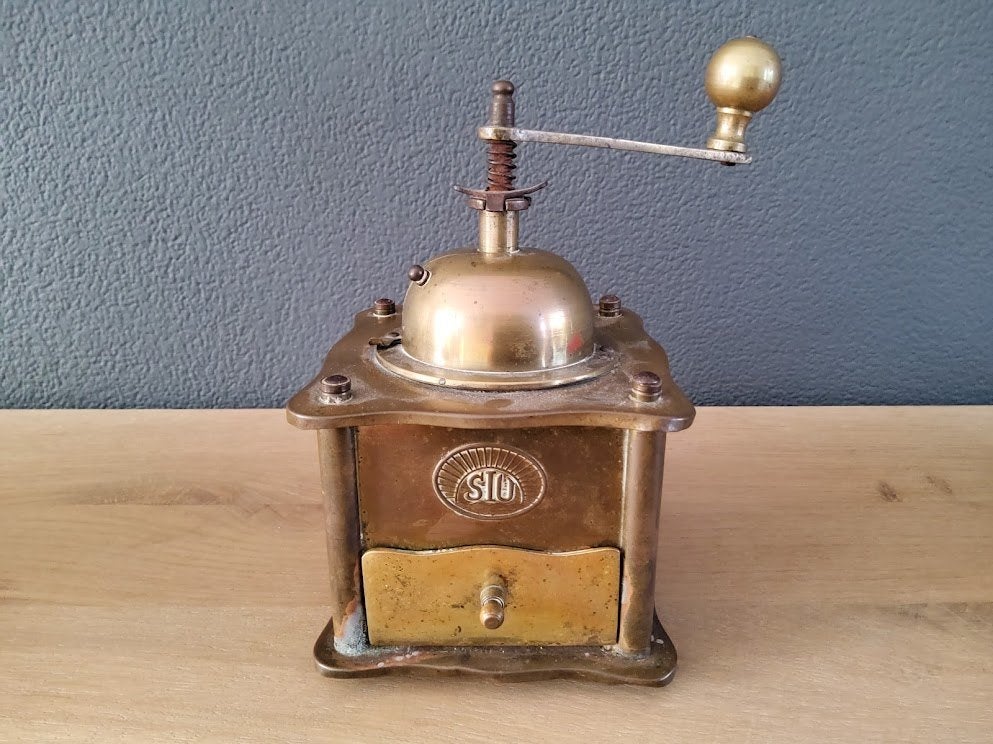 Te koop antieke SIU koffiemolen, Ophalen of Verzenden