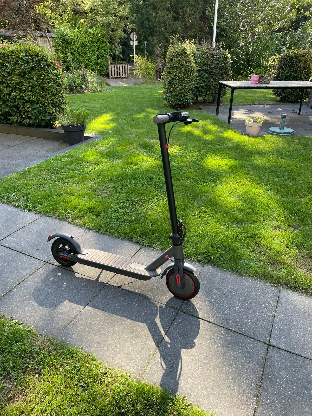 Aovo Pro elektrische step, Fietsen en Brommers, Steps, Ophalen, Gebruikt, Elektrische step (E-scooter)