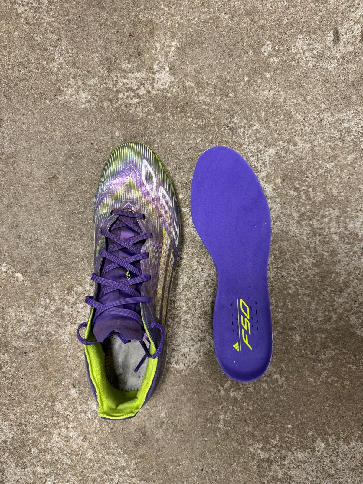 Adidas F50 voetbalschoenen - Maat 42.5, Ophalen of Verzenden, Gebruikt, Schoenen