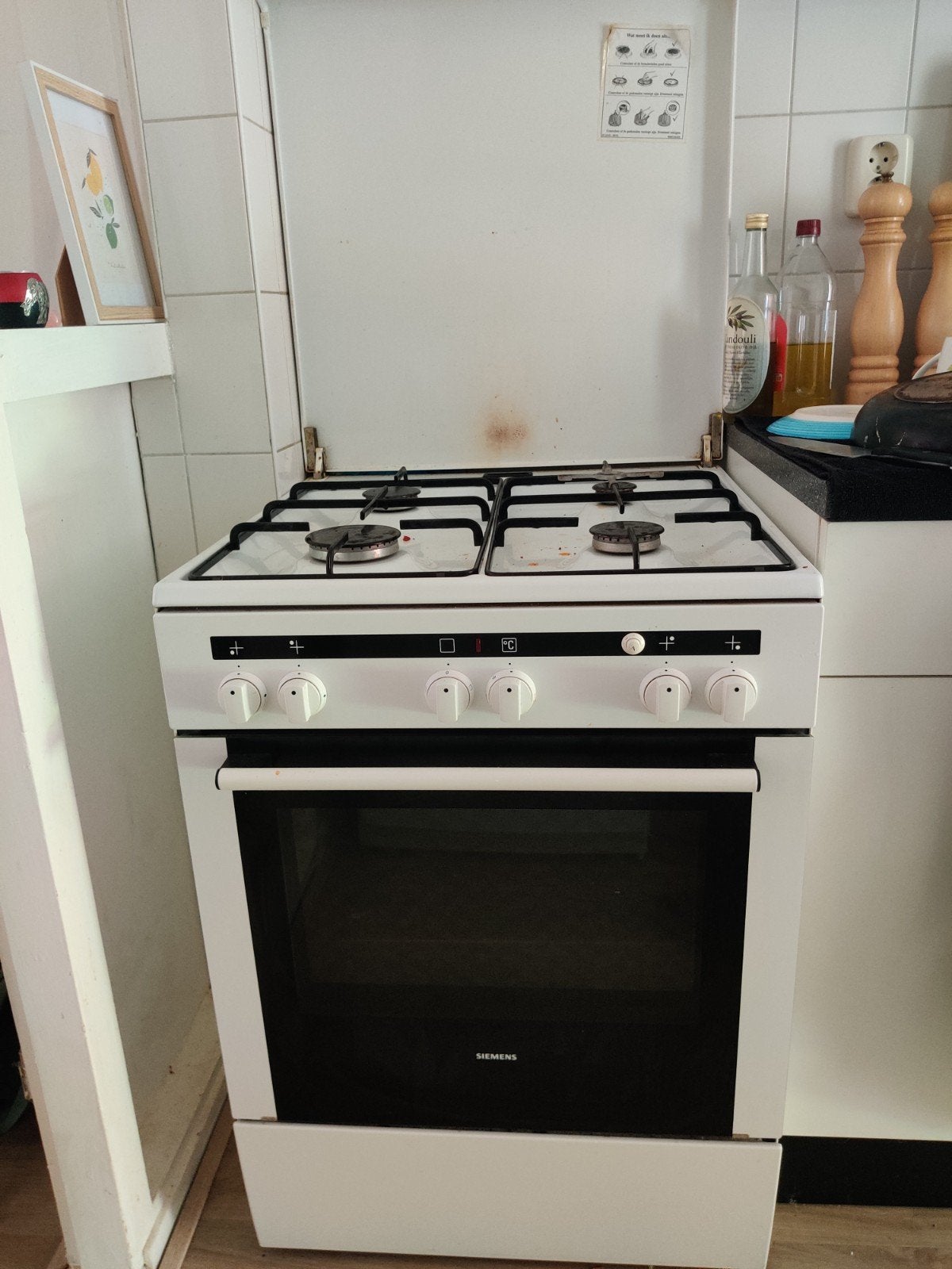 Siemens Vrijstaand Gasfornuis met Oven, Witgoed en Apparatuur, Fornuizen, Ophalen, Gebruikt, 4 kookzones, Gas