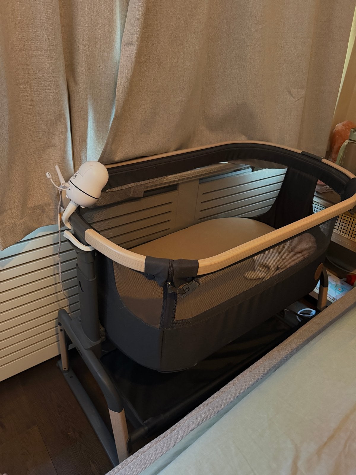 Maxi Cosi Iora Air Co-sleeper - incl matras., Ophalen of Verzenden, Zo goed als nieuw, Wieg