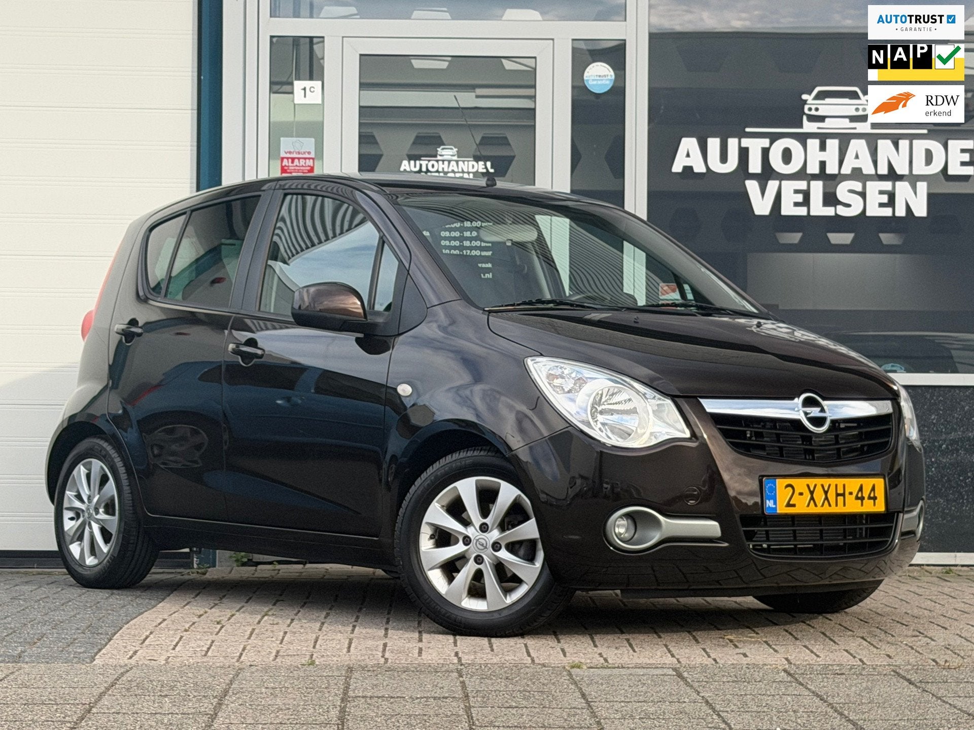 Opel Agila 1.2 Edition Airco Automaat, Auto's, 4 cilinders, Bruin, Origineel Nederlands, Bedrijf