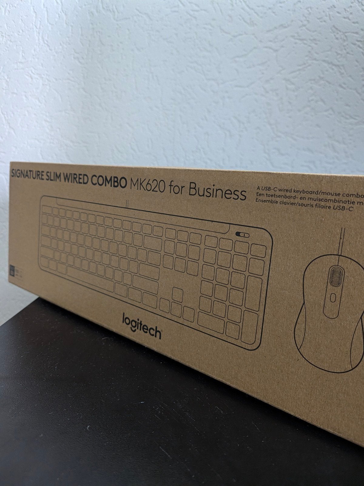 Logitech MK620: toetsenbord & muis, Computers en Software, Toetsenbord en muis-set, Logitech, Nieuw, Ophalen of Verzenden