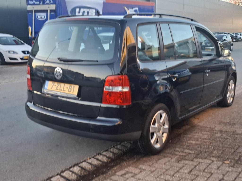 Volkswagen Touran 1.4 TSI 5pers. Airco APK 11-2026 LEZEN!, 4 cilinders, 14 km/l, Handgeschakeld, 1453 kg