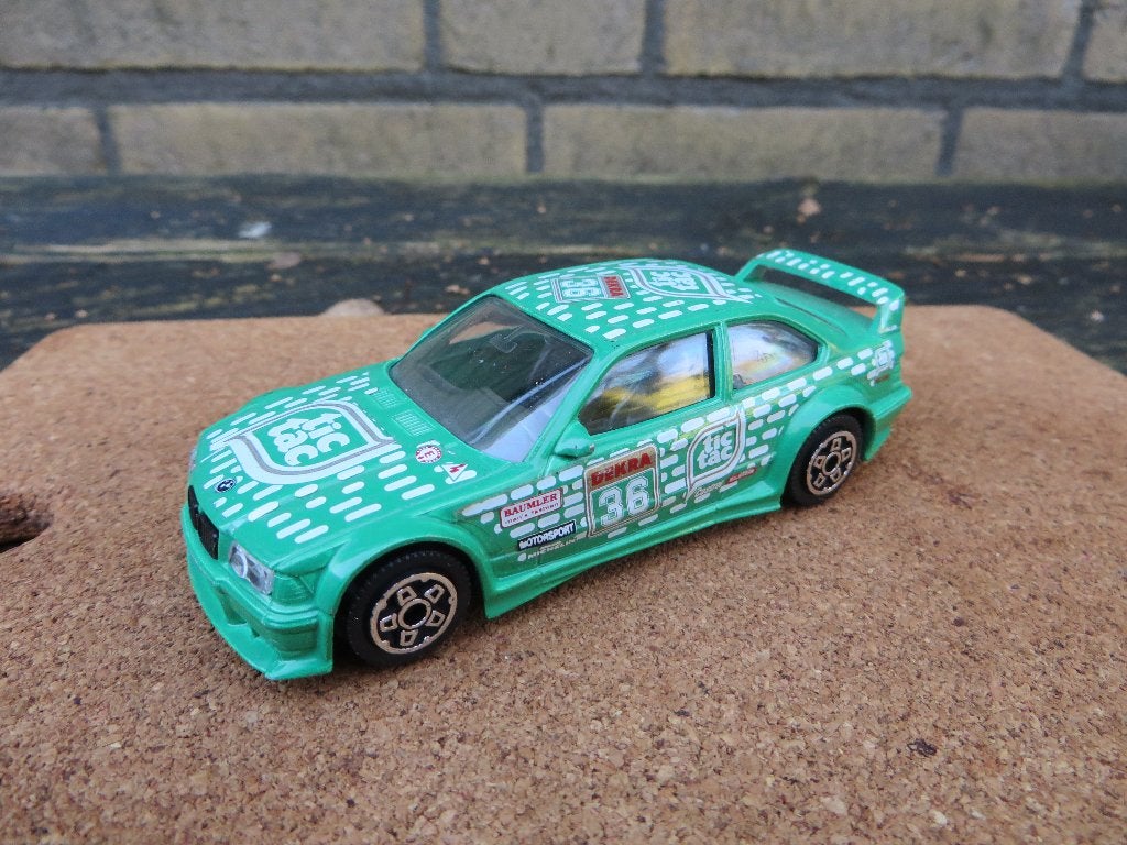 Burago BMW M3 TIC TAC, Ophalen of Verzenden, Zo goed als nieuw, Auto, Overige merken