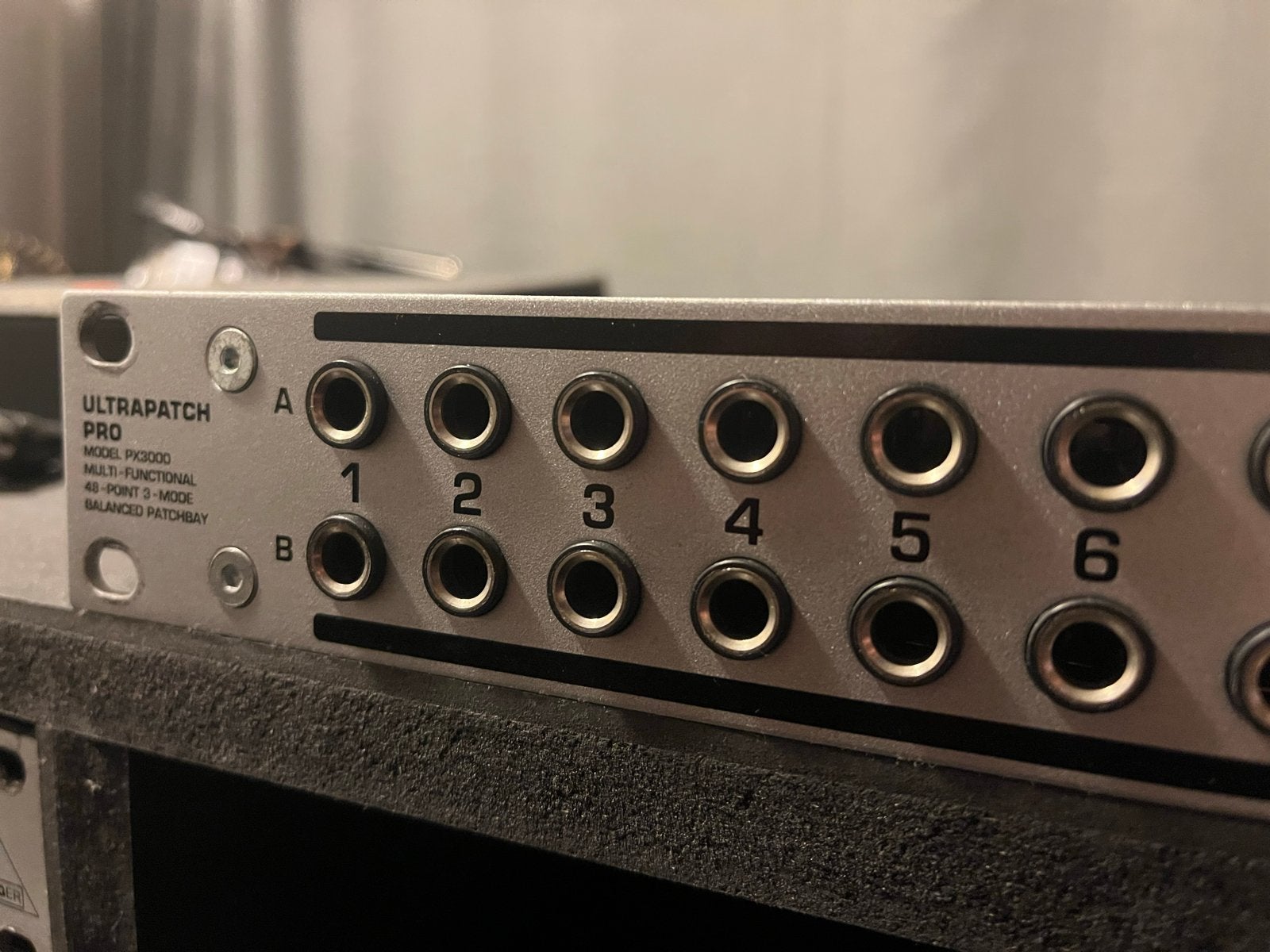 Behringer Ultrapatch Pro PX3000 Patchbay, Muziek en Instrumenten, Ophalen of Verzenden, Zo goed als nieuw, 20 kanalen of meer