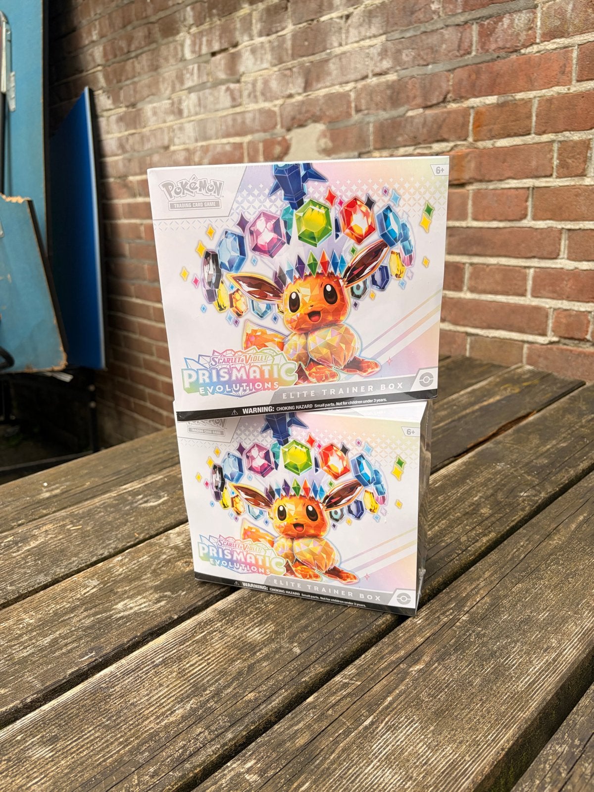 Pokémon Prismatic Evolutions Elite Trainer Box ETB, Ophalen of Verzenden, Nieuw, Boosterbox