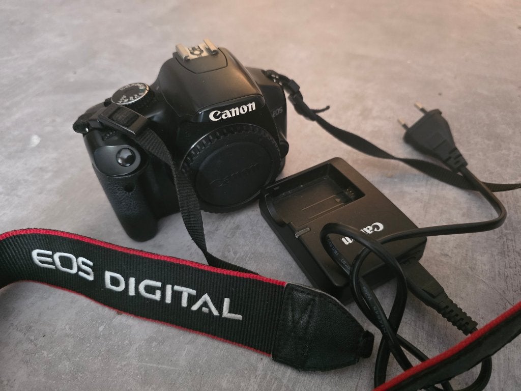 Canon eos 450d, Audio, Tv en Foto, Fotocamera's Digitaal, Accu, Spiegelreflex, Canon, Ophalen of Verzenden