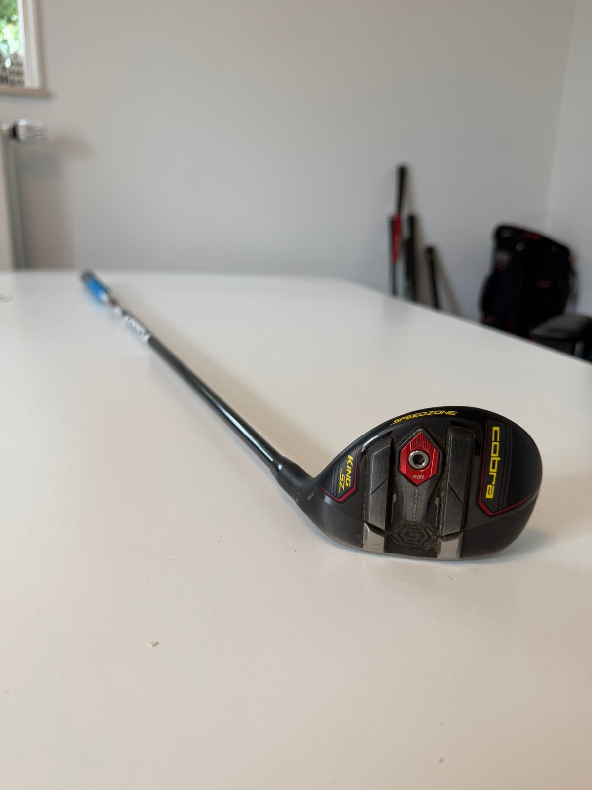 Cobra Speedzone hyb 4 - accra shaft s flex - testen ok!, Sport en Fitness, Golf, Overige merken, -, -, Ophalen of Verzenden