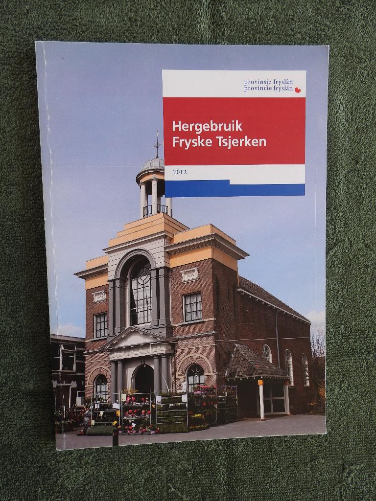 Hergebruik Fryske Tsjerken, Boeken, Ophalen of Verzenden, Zo goed als nieuw