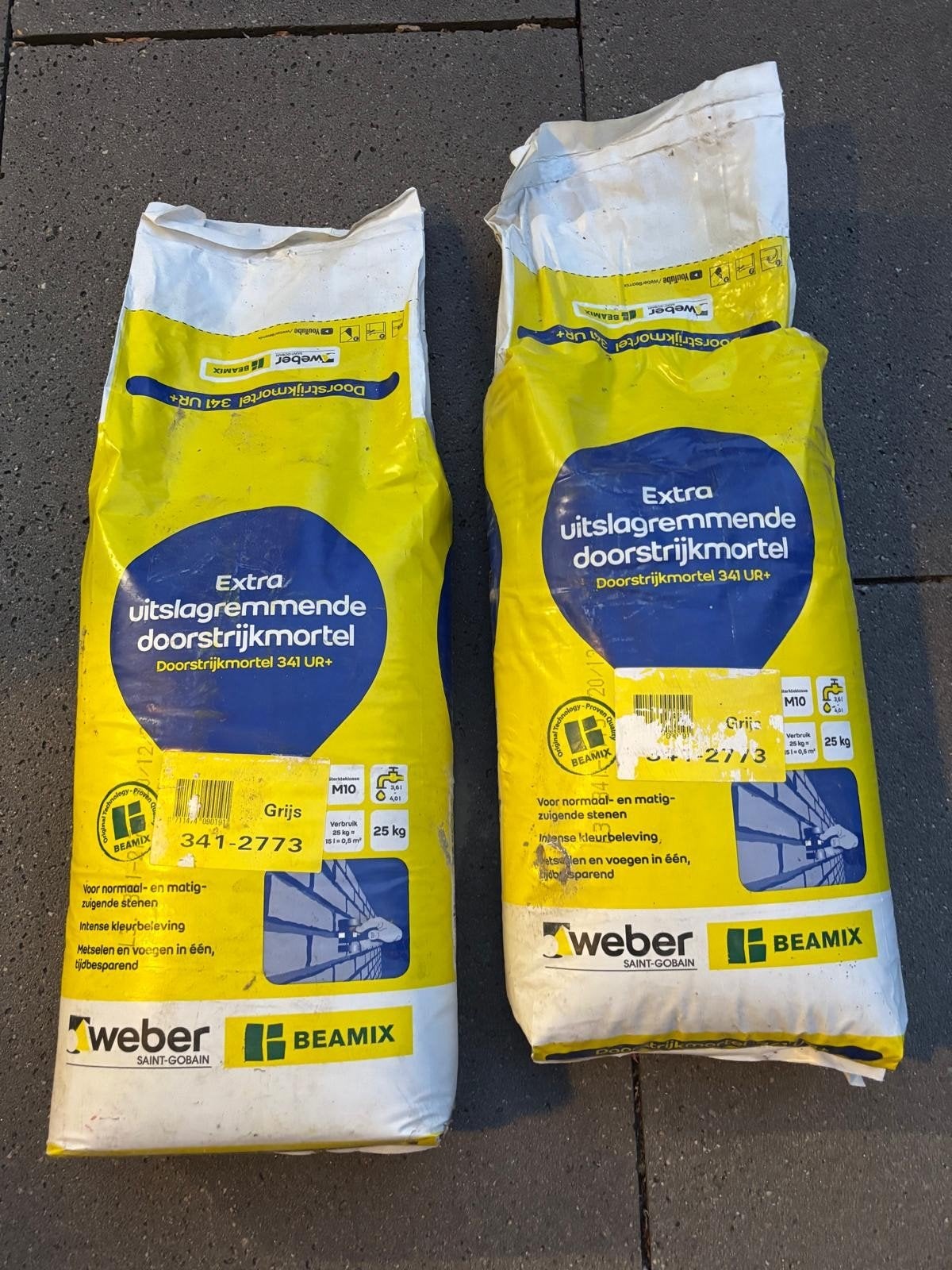 2 nieuwe volle zakken voeg en/of metsel cement, Doe-het-zelf en Verbouw, Ophalen of Verzenden