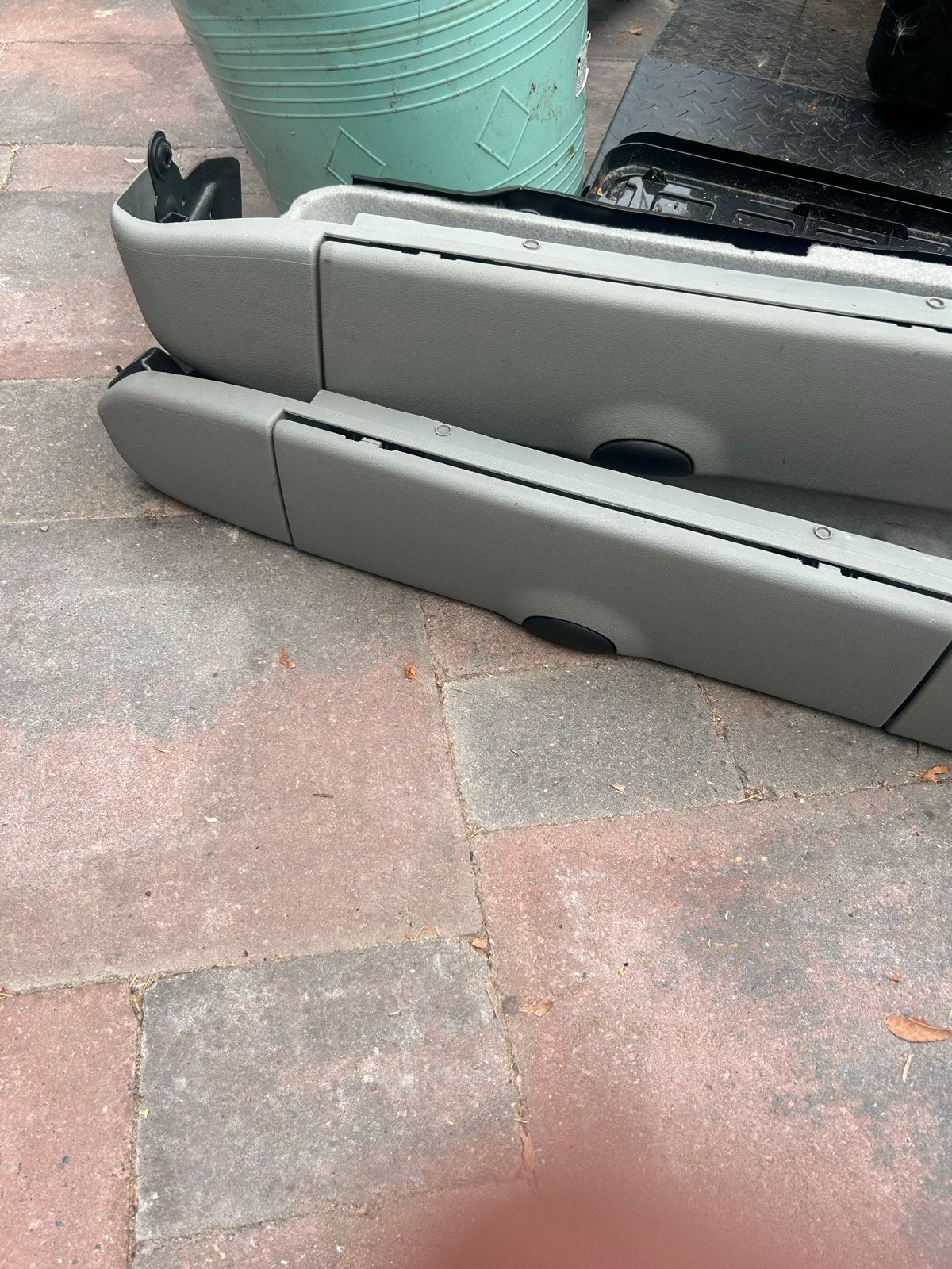Vliegtuigkastjes uit een Renault Kangoo, Auto-onderdelen, Interieur en Bekleding, Ophalen, Gebruikt, Renault