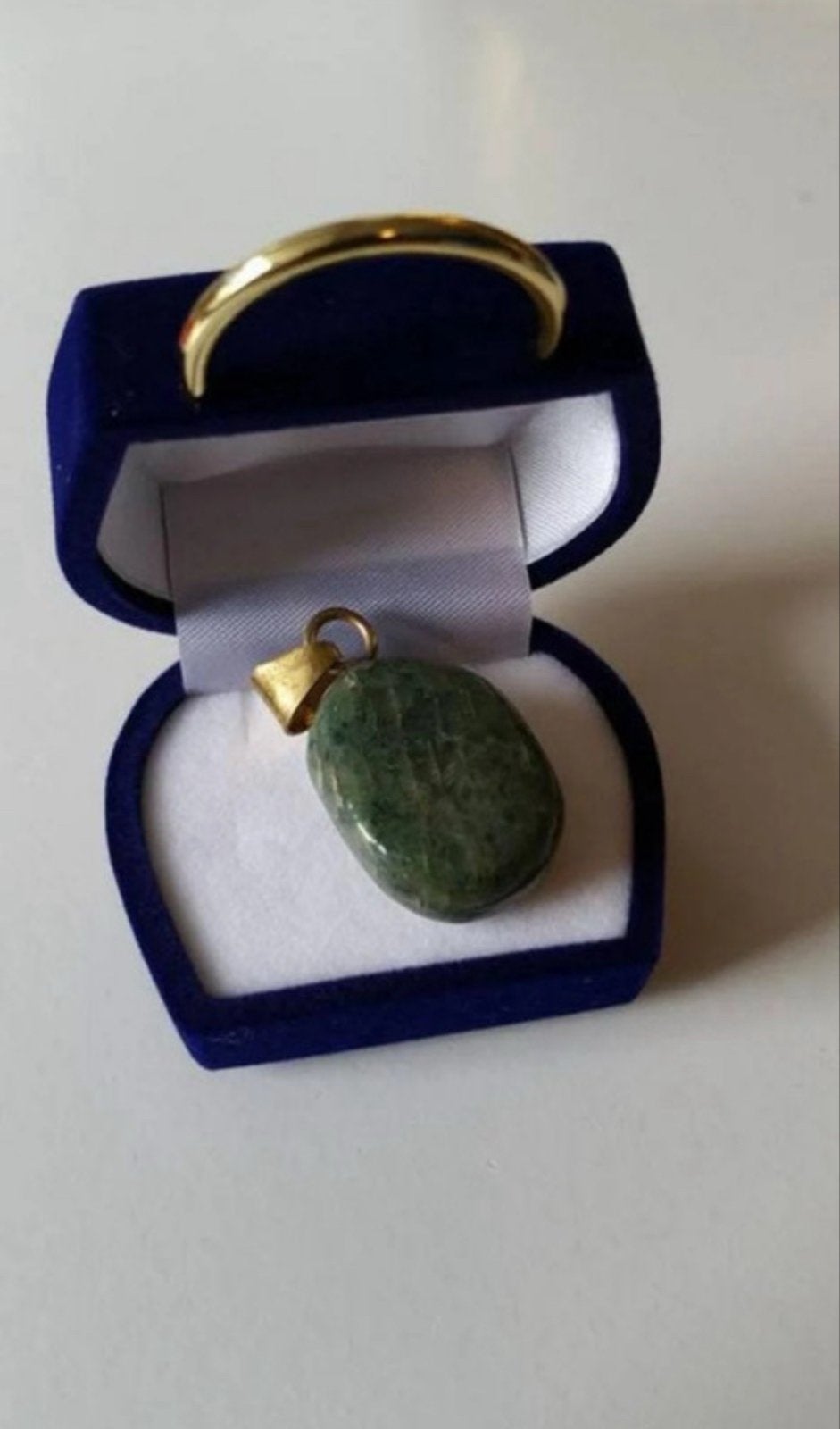 Mooie Jade Hanger - Edelsteen, Sieraden, Tassen en Uiterlijk, Edelstenen, Ophalen of Verzenden, Nieuw