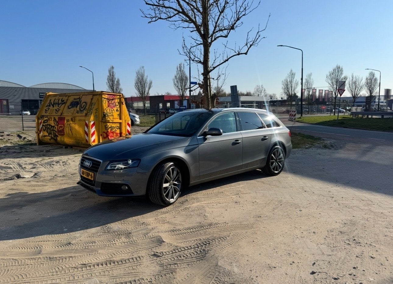Audi A4 2.0 Tfsi 132KW Flexible Fuel 2012 Grijs, Voorwielaandrijving, 15 km/l, 4 cilinders, 1984 cc