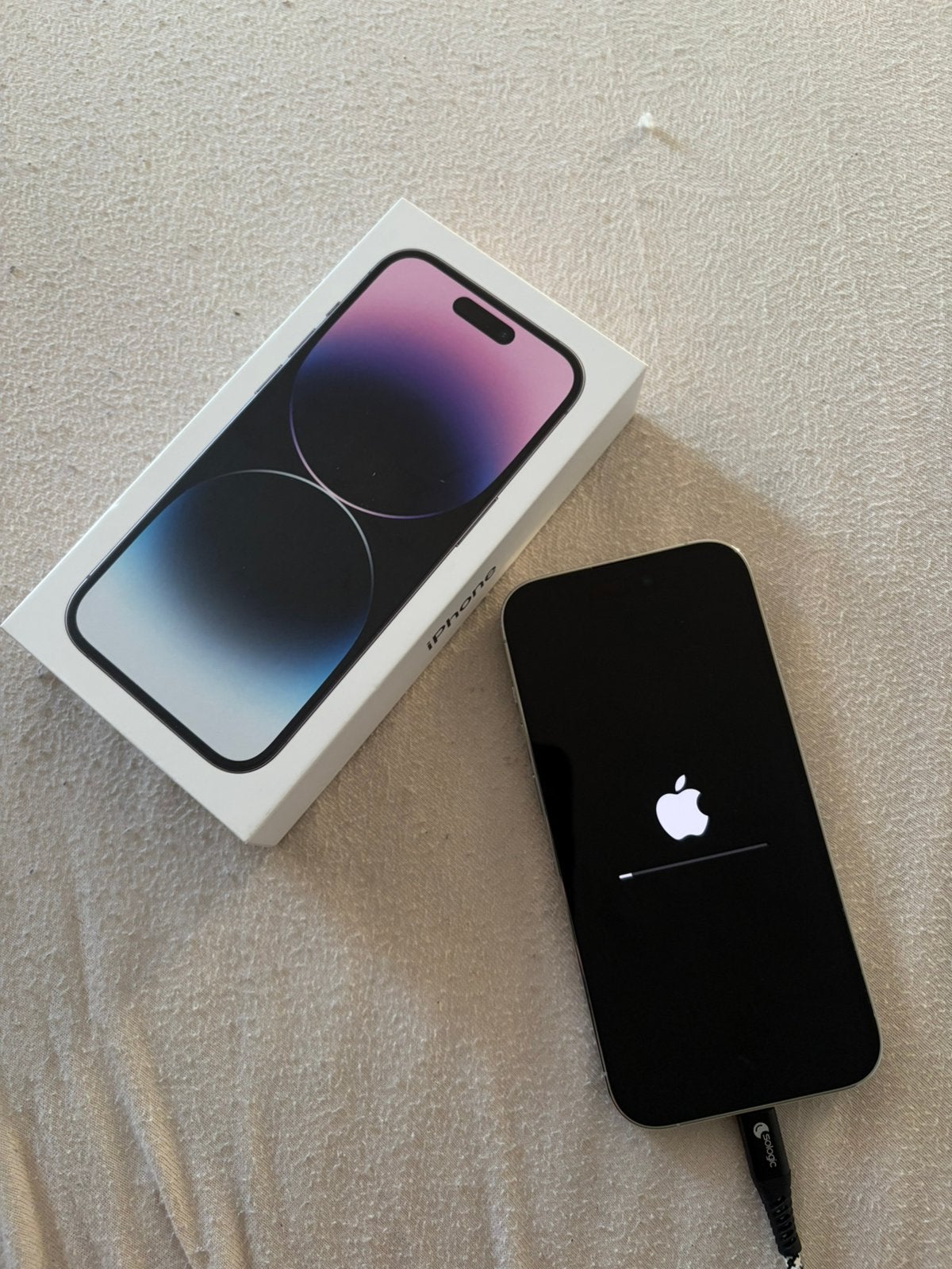 Iphone 14 pro, Telecommunicatie, Mobiele telefoons | Apple iPhone, Ophalen, Wit, 78 %, Zonder simlock