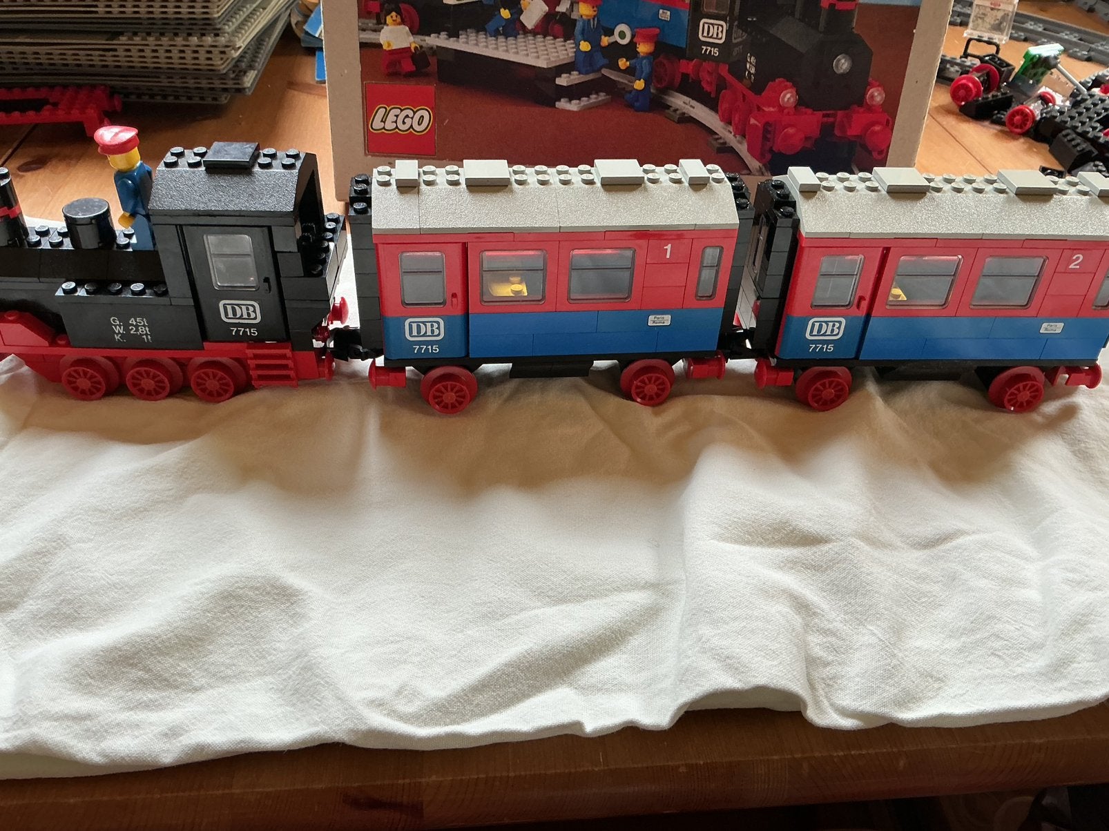 LEGO DECEMBERCADEAU COMPLETE TREIN MET ORIGINELE DOOS 7715, Ophalen