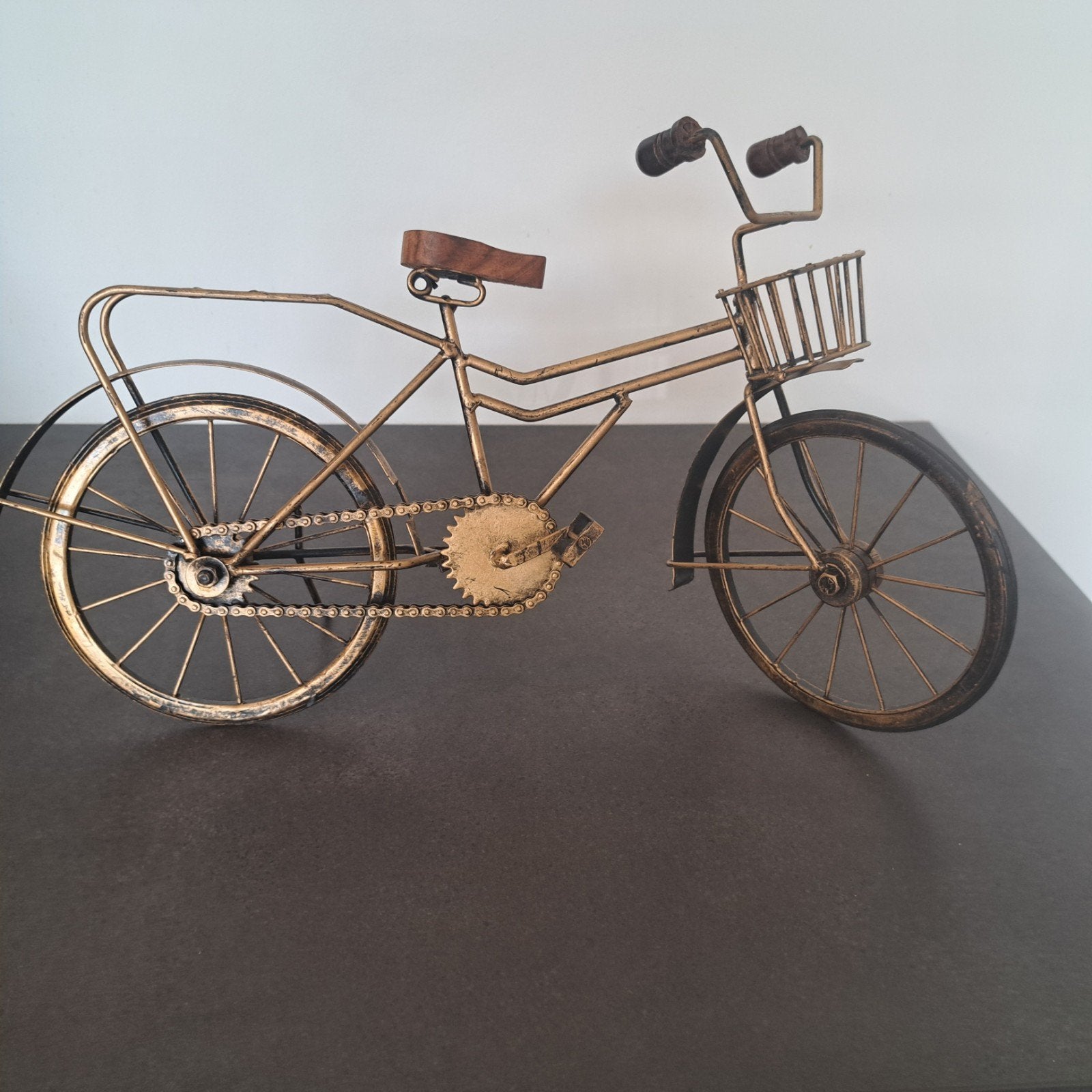 Decoratieve fiets miniatuur - Vintage stijl handgemaakt, Ophalen of Verzenden, Zo goed als nieuw