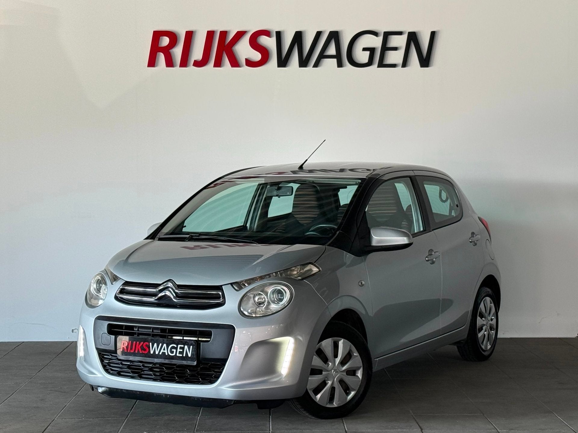 Citroen C1 1.0 e-VTi Feel Airco/Led/Bluetooth, Voorwielaandrijving, Stof, Gebruikt, Met garantie (alle)