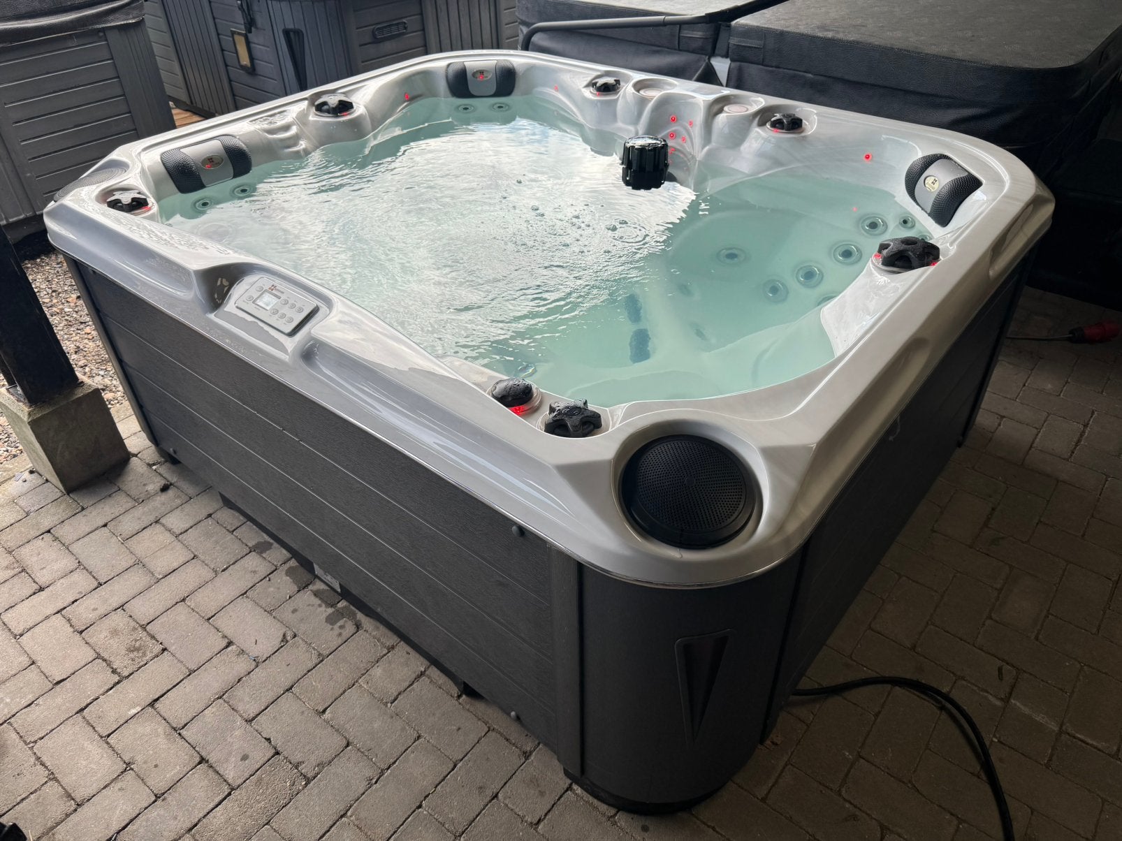 Jacuzzi gebruikt Passion Spa Happy 4-pers Balboa Incl cover, Info@vdkspas.nl, 4011GM, Passion Spa, Ophalen of Verzenden