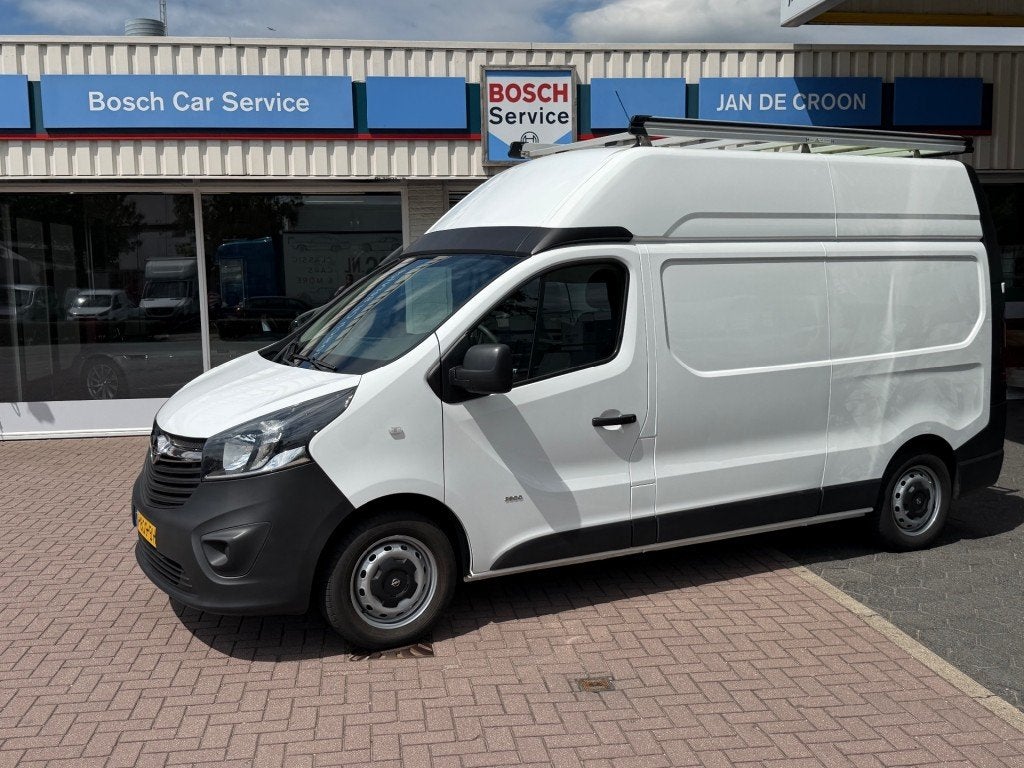 Opel VIVARO 1.6 CDTI L2H2 1e Eigenaar Airco Trekhaak 71.000k, 4 cilinders, Wit, 120 pk, Te koop