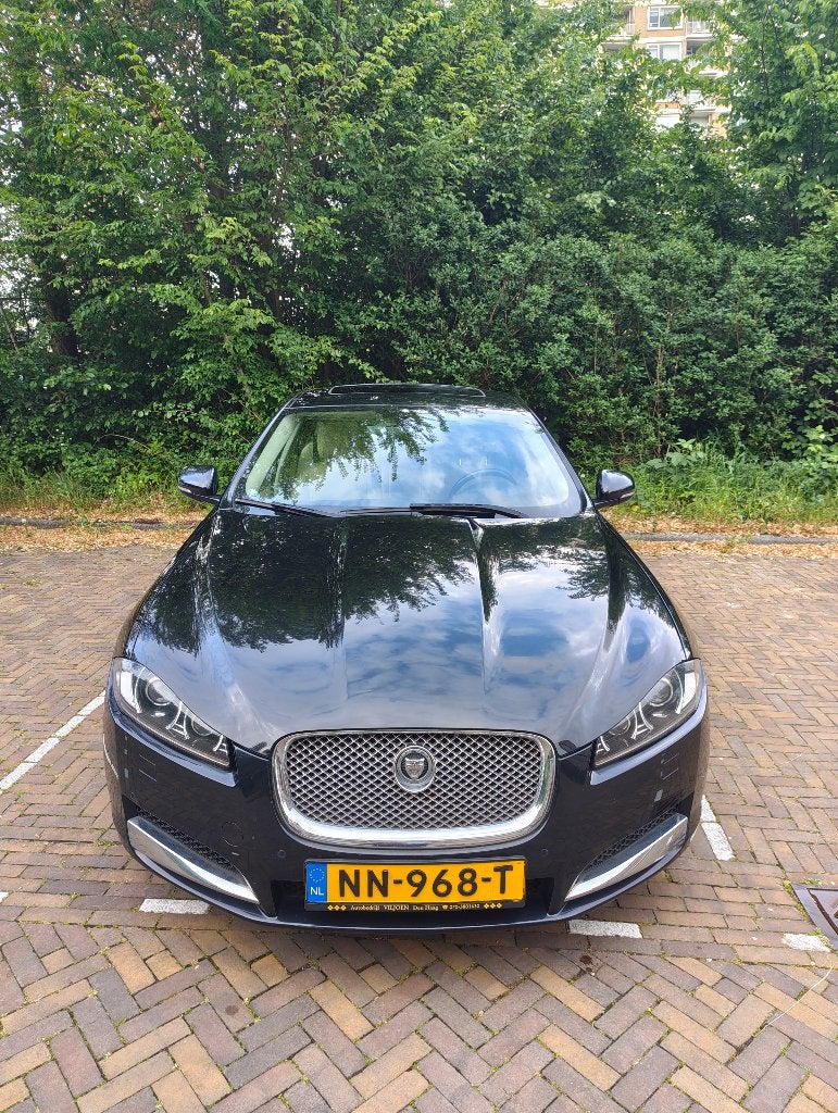 Jaguar XF 3.0 D V6 AUT 2011 Zwart, Euro 5, Beige, 2993 cc, 1850 kg