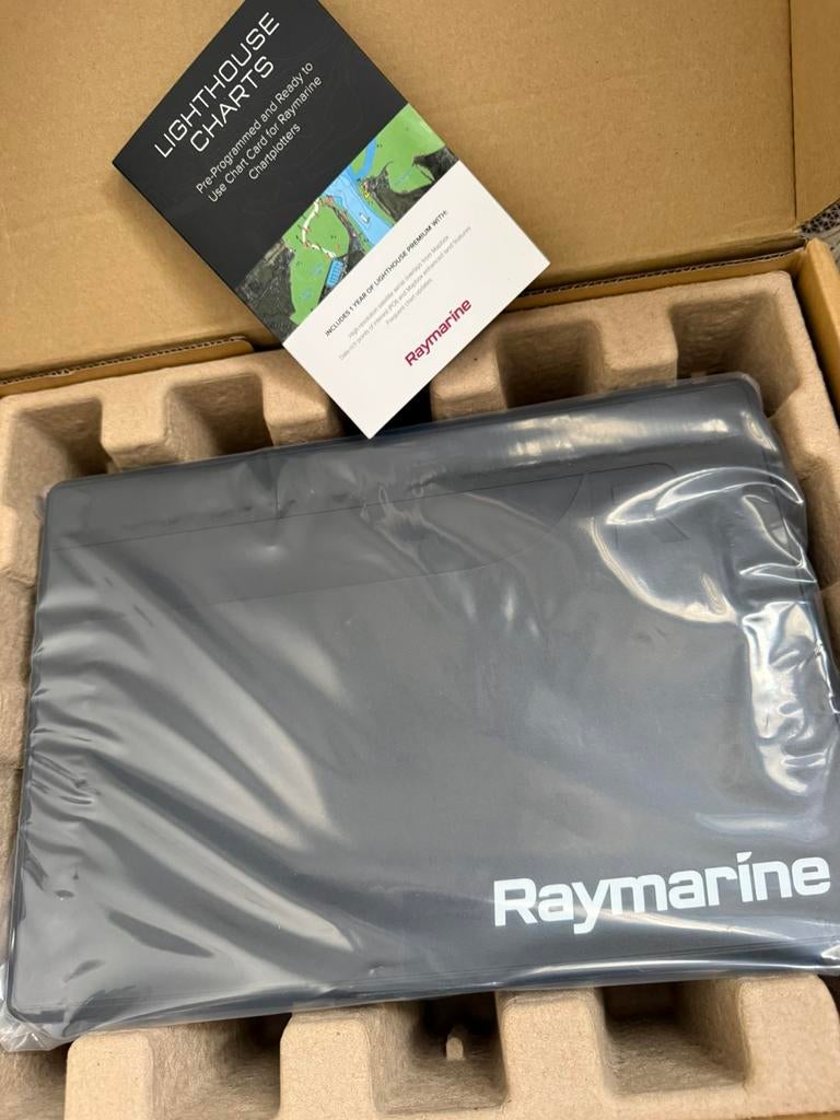 Raymarine Axiom 12 kaartplotter multifunctioneel display, Ophalen of Verzenden, Nieuw, Kaartplotter of Fish Finder