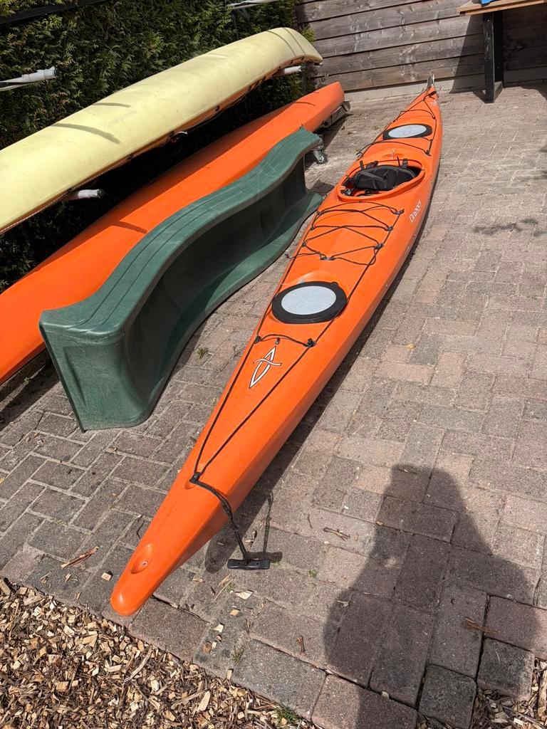 2 tourkayaks inclusief peddels, Watersport en Boten, Kano's, Gebruikt, Kajak, Twee personen, Met peddels, Ophalen