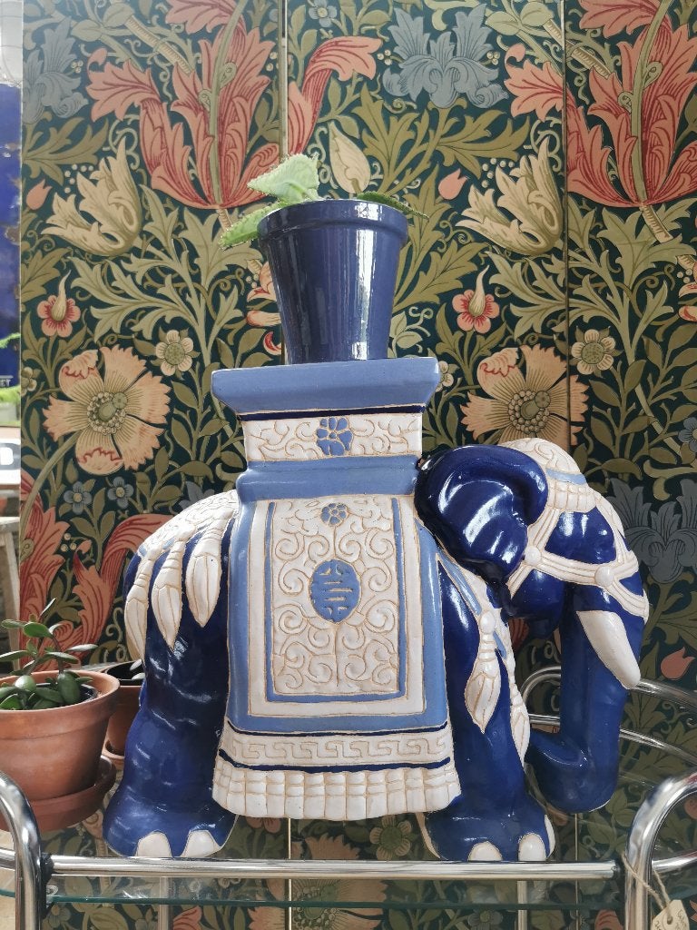 Vintage olifant plantentafel, Ophalen