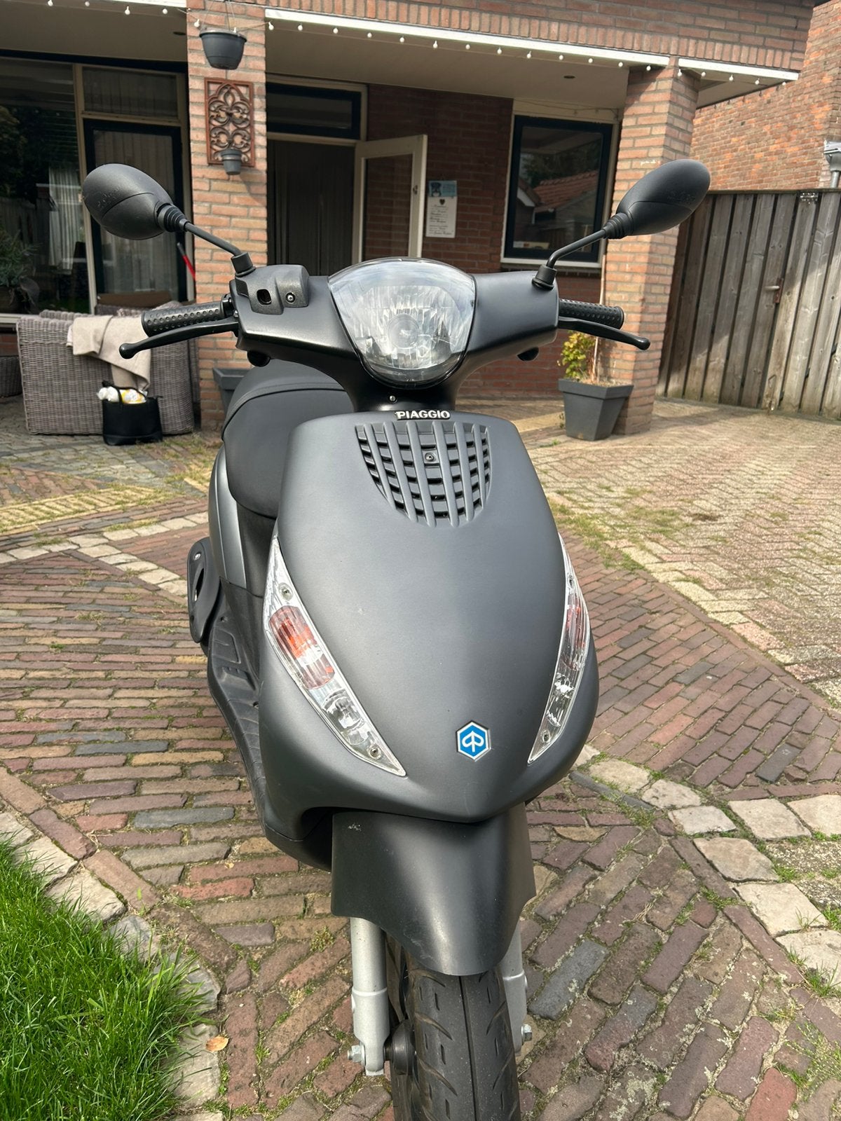 Zip 2012- 3200KM, Ophalen, Maximaal 45 km/u, Zip, Zo goed als nieuw
