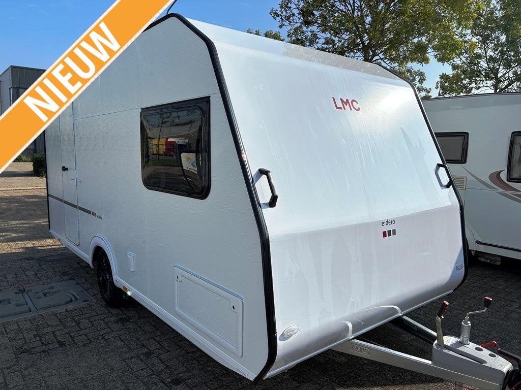 LMC e:dero 470K MODEL 2027!!, Caravans en Kamperen, Hordeur, Kleine zit, Dwarsbed, 4 tot 5 meter