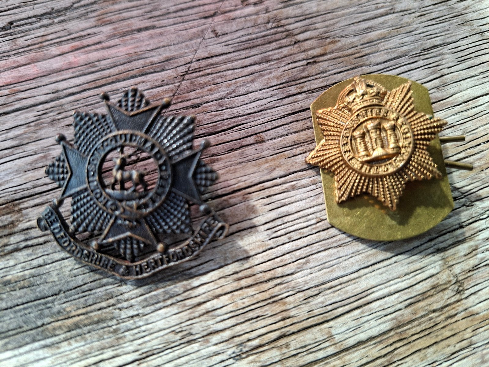 ww2 engels collar badges, Verzamelen, Ophalen of Verzenden, Engeland, Embleem of Badge