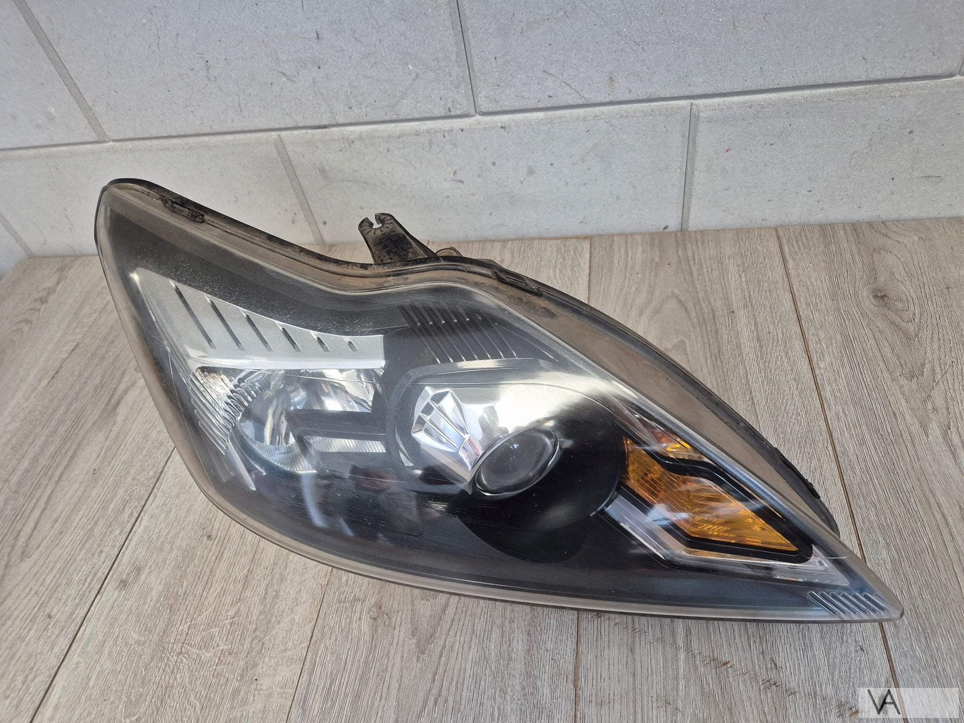 Ford Focus 2 facelift koplamp XENON rechts zwarte binnenkant, Auto-onderdelen, Verlichting, Gebruikt, -, -, Ophalen of Verzenden