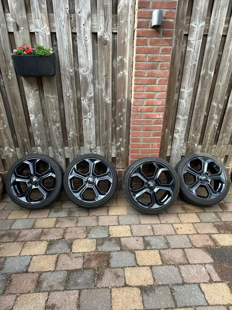 Ford fiesta ST velgen met banden, Auto-onderdelen, Ophalen, Gebruikt, 17 inch, 205 mm