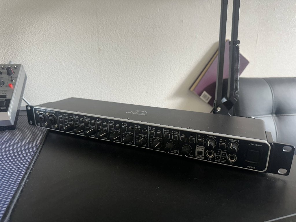 Behringer U-PHORIA UMC 1820, Ophalen of Verzenden, Zo goed als nieuw, 10 tot 20 kanalen