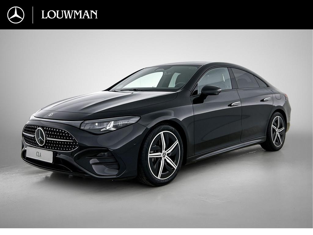 Mercedes-Benz CLA-Klasse 180 Business Solution AMG | Premium, Auto's, Mercedes-Benz, CLA, 136 pk, Zwart, 4 cilinders