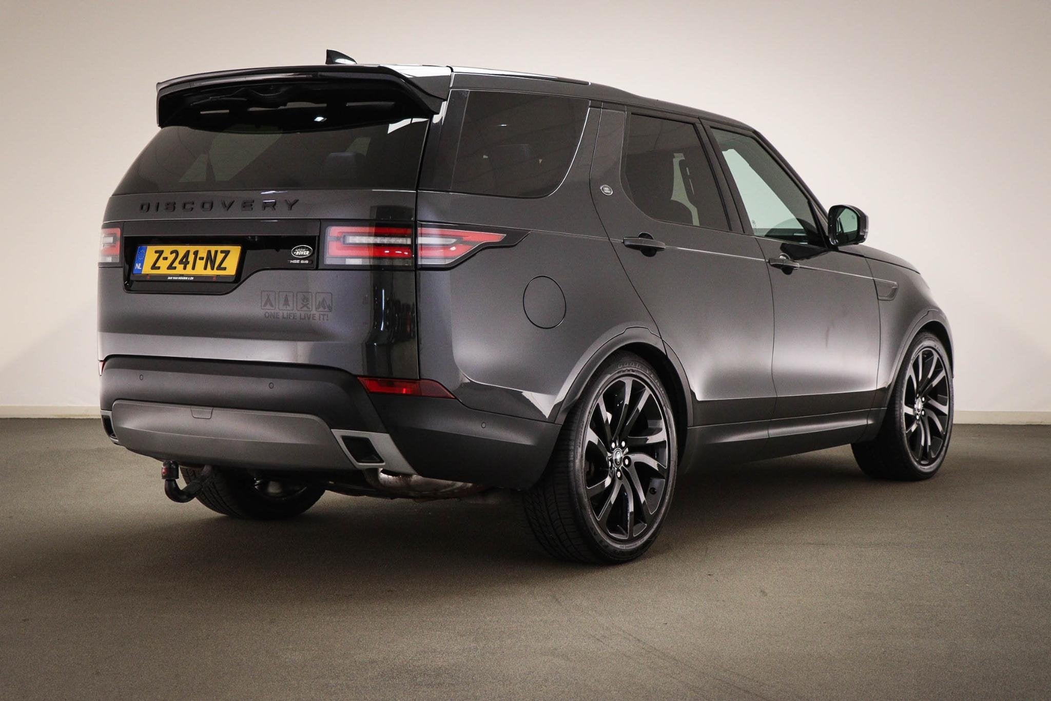Land Rover Discovery 3.0 Si6 HSE Luxury 7p. | LUXURY PACK |, Auto's, Automaat, Stof, Gebruikt, 2995 cc