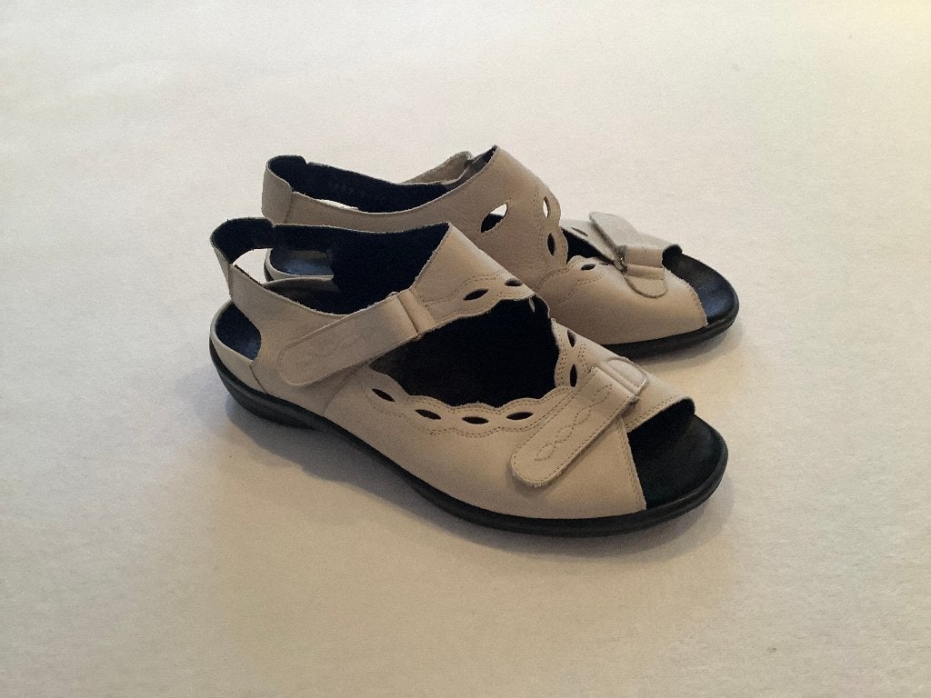 Leuke sandalen van het merk Durea, maat 4 1/2(37,5)., Kleding | Dames, Schoenen, Durea, Overige kleuren, Zo goed als nieuw, Sandalen of Muiltjes