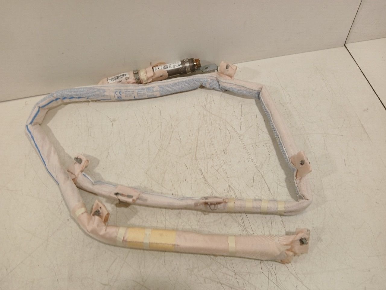 Gordijn airbag links Volkswagen Passat, Auto-onderdelen, Onderdelen@venauto.nl, Van der Ven Autorecycling B.V., Gebruikt, Ettenseweg 76, 4706 PB Roosendaal, The Netherlands