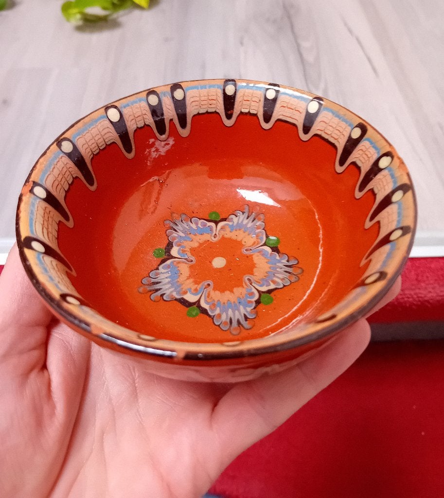vintage traditionel bulgaars handgemaakt kommetje, Verzenden