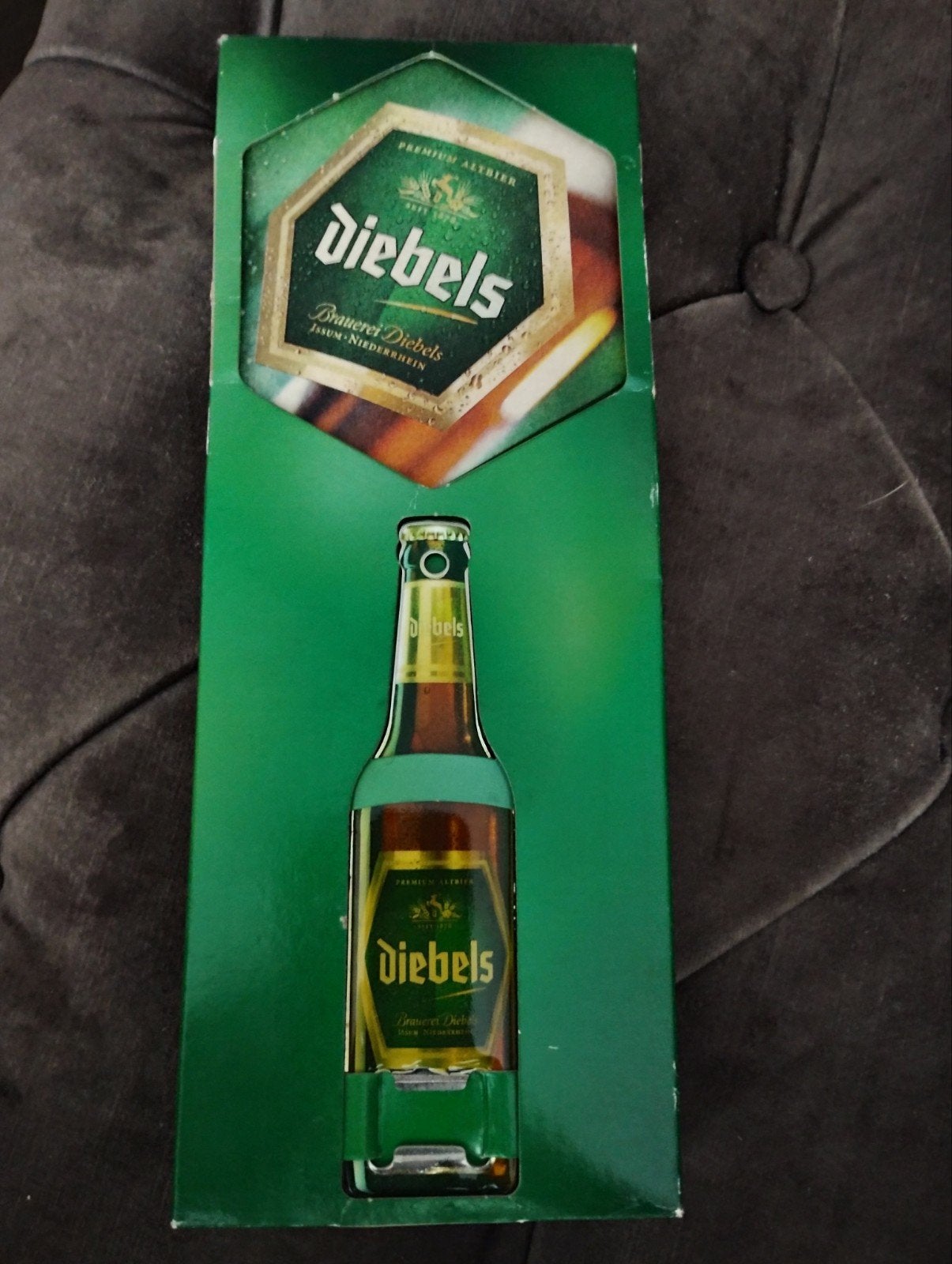 Diebels Flesopener/bierviltjes - Premium Altbier, Verzamelen, Biermerken, Ophalen of Verzenden, Nieuw, Flesopener, Overige merken