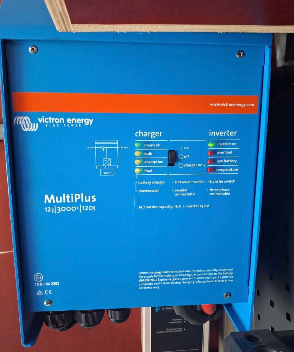 Victron MultiPlus 12V 3000VA 120A, Ophalen of Verzenden, Gebruikt, Overige typen
