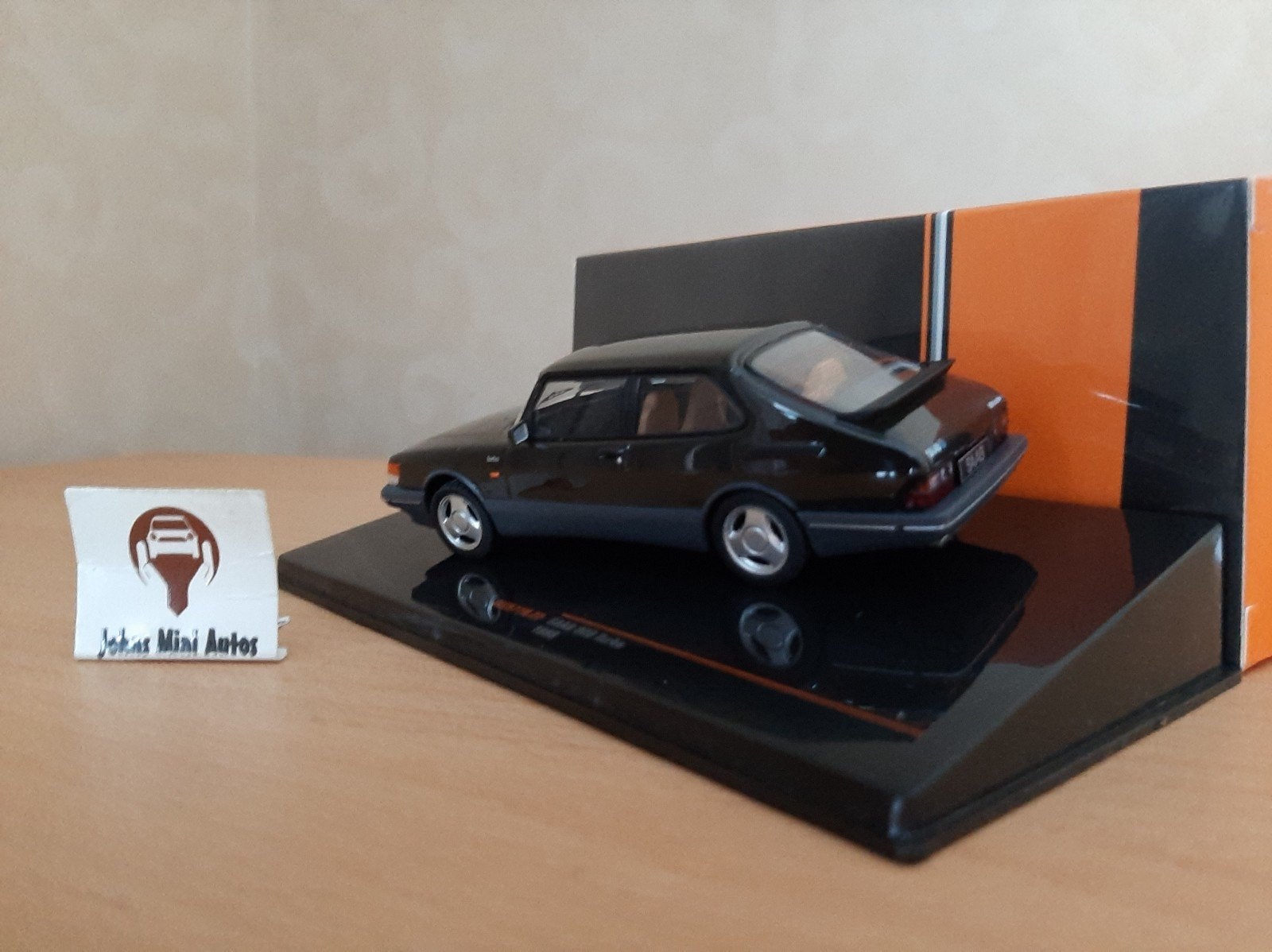 Saab 900 Turbo 1988 Zwart van IXO 1:43, Overige merken, Auto, IXO, Nieuw