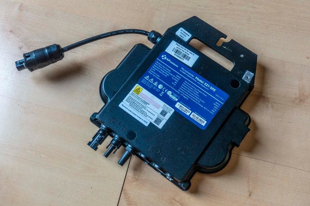 Micro-omvormer APsystems EZ1-SPE, Doe-het-zelf en Verbouw, Elektra en Kabels, Gebruikt, Omvormer, Overige merken, Ophalen of Verzenden
